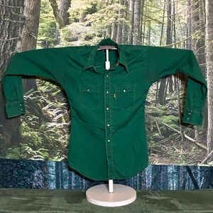Vintage Levi’s Green Western Shirt – Snap Buttons